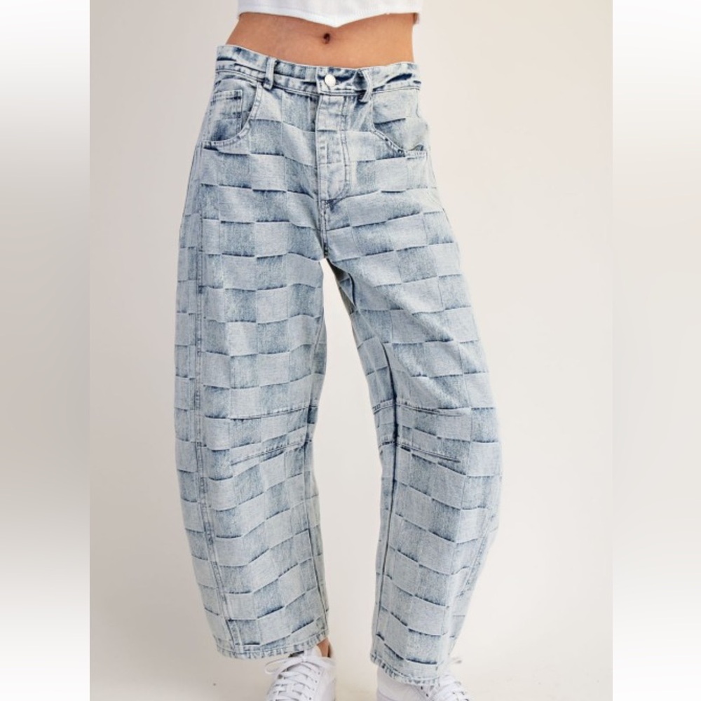 Eesome Barrel Jeans - Picture 4 of 8